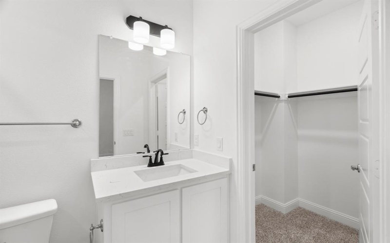 848 Northwood Road, Fort Worth, TX 76107, 4 Bedrooms Bedrooms, ,3 BathroomsBathrooms,Residential,For Sale,848 Northwood Road,20887867