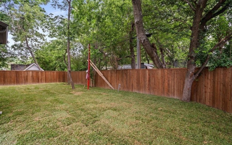 848 Northwood Road, Fort Worth, TX 76107, 4 Bedrooms Bedrooms, ,3 BathroomsBathrooms,Residential,For Sale,848 Northwood Road,20887867