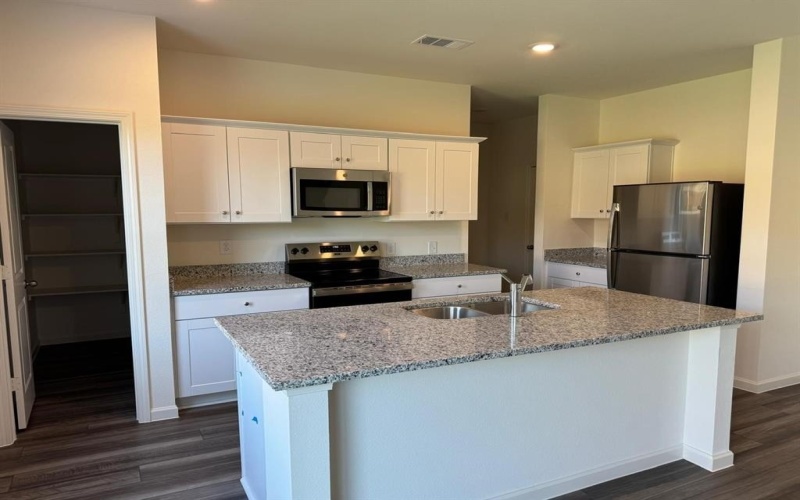 8301 Bufflehead Drive, Fort Worth, TX 76179, 4 Bedrooms Bedrooms, ,2 BathroomsBathrooms,Residential Lease,For Rent,8301 Bufflehead Drive,20915022