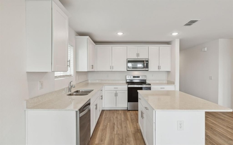 2053 Pleasant Knoll Circle, Forney, TX 75126, 4 Bedrooms Bedrooms, ,2 BathroomsBathrooms,Residential,For Sale,2053 Pleasant Knoll Circle,20885669