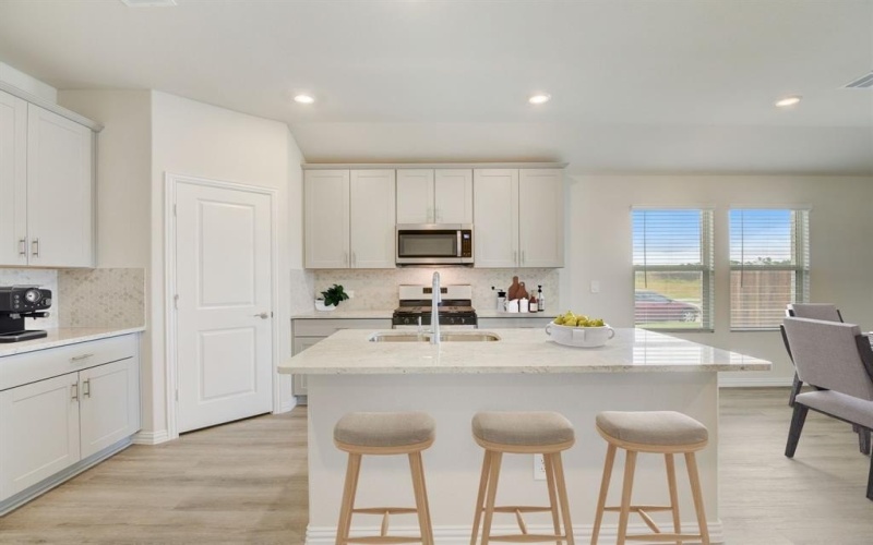 919 Elijah Lane, McKinney, TX 75069, 3 Bedrooms Bedrooms, ,2 BathroomsBathrooms,Residential,For Sale,919 Elijah Lane,20883742