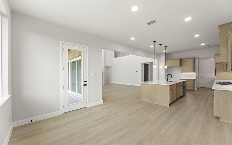 2206 Stratford Road, Rockwall, TX 75087, 4 Bedrooms Bedrooms, ,3 BathroomsBathrooms,Residential,For Sale,2206 Stratford Road,20922825