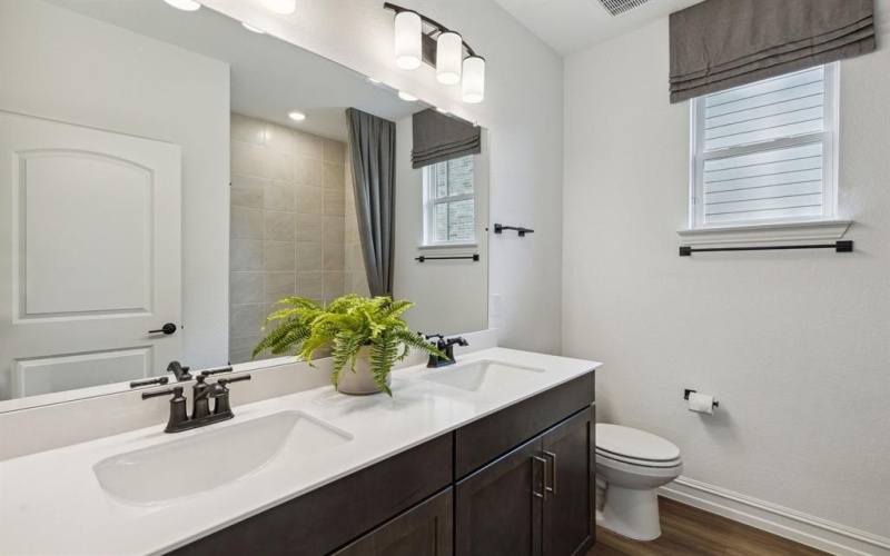 4217 Arlington Avenue, McKinney, TX 75071, 4 Bedrooms Bedrooms, ,3 BathroomsBathrooms,Residential,For Sale,4217 Arlington Avenue,20893953