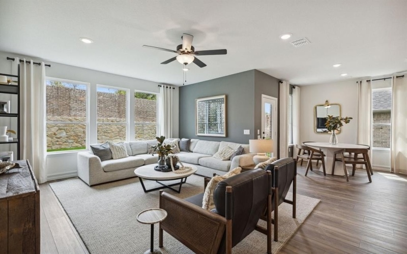 4217 Arlington Avenue, McKinney, TX 75071, 4 Bedrooms Bedrooms, ,3 BathroomsBathrooms,Residential,For Sale,4217 Arlington Avenue,20893953