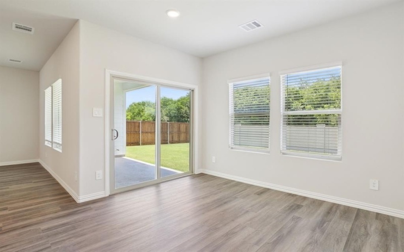 4011 Medina Drive, Farmersville, TX 75442, 4 Bedrooms Bedrooms, ,3 BathroomsBathrooms,Residential,For Sale,4011 Medina Drive,20896451