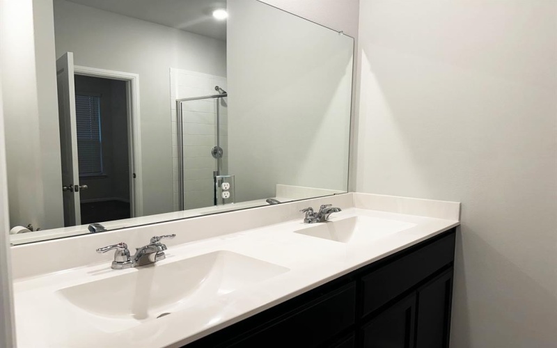 9700 Olanta Trail, Fort Worth, TX 76108, 4 Habitaciones Habitaciones , ,2 BañosBaños,Residential Lease,En Alquiler,9700 Olanta Trail,20890684