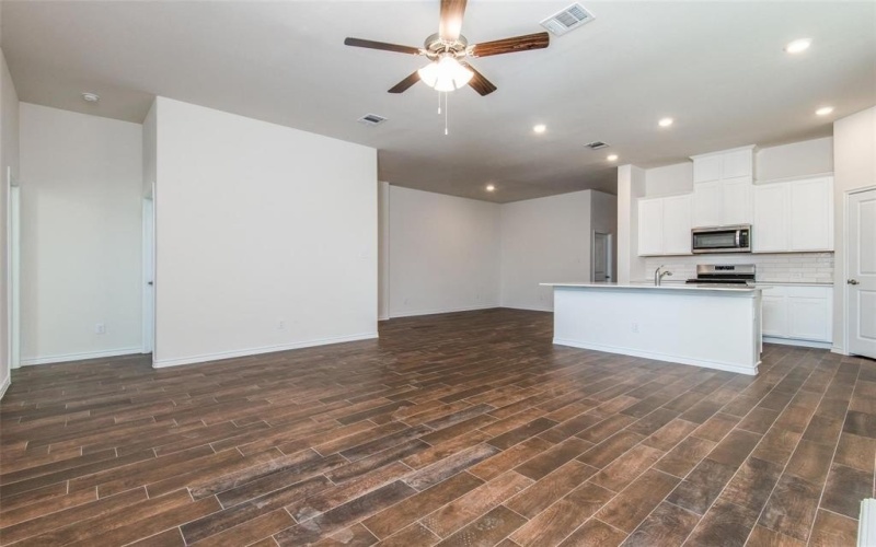 3207 Brady starr Drive, Aubrey, TX 76227, 4 Bedrooms Bedrooms, ,3 BathroomsBathrooms,Residential Lease,For Rent,3207 Brady starr Drive,20920434