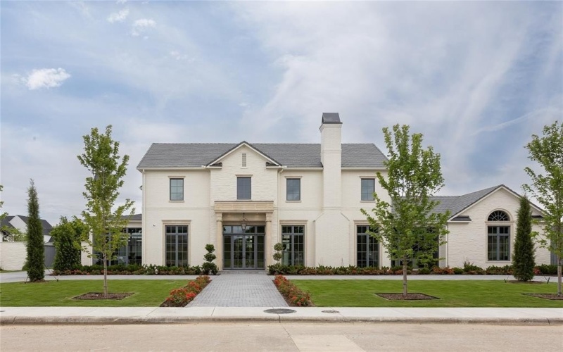 5610 Lobello, Dallas, TX 75229, 5 Bedrooms Bedrooms, ,7 BathroomsBathrooms,Residential,For Sale,5610 Lobello,20920720