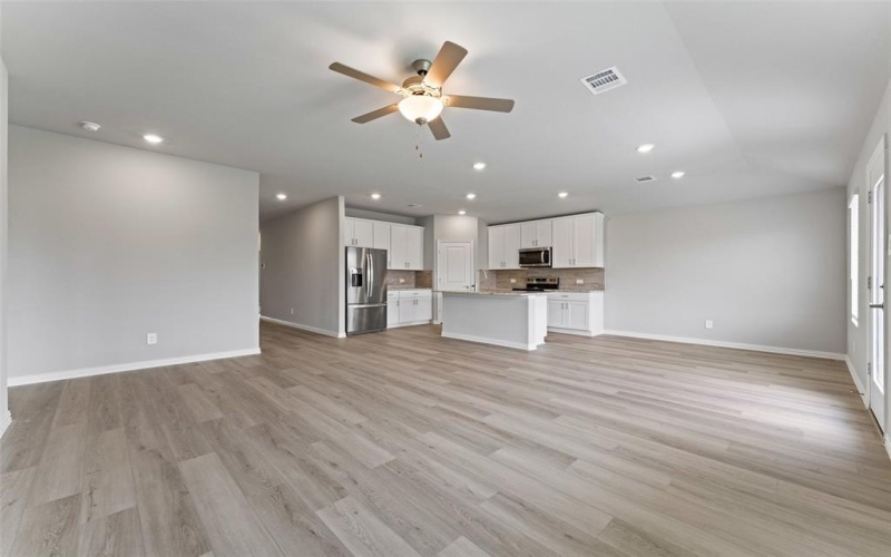 270 Sugarlands Drive, Greenville, TX 75402, 3 Bedrooms Bedrooms, ,2 BathroomsBathrooms,Residential,For Sale,270 Sugarlands Drive,20909352