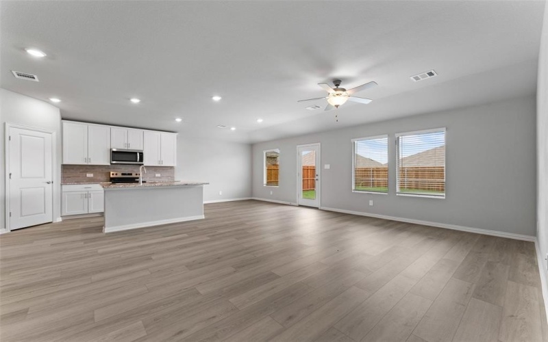 270 Sugarlands Drive, Greenville, TX 75402, 3 Bedrooms Bedrooms, ,2 BathroomsBathrooms,Residential,For Sale,270 Sugarlands Drive,20909352