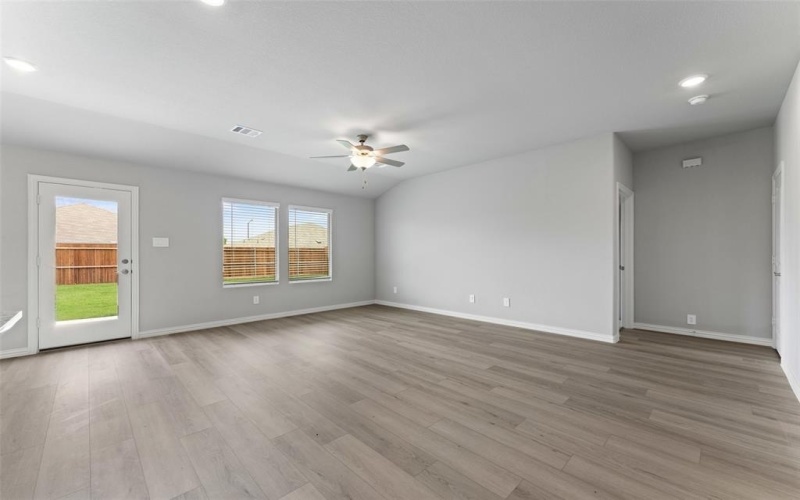 270 Sugarlands Drive, Greenville, TX 75402, 3 Bedrooms Bedrooms, ,2 BathroomsBathrooms,Residential,For Sale,270 Sugarlands Drive,20909352