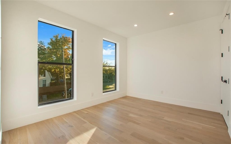5253 Bonita Avenue, Dallas, TX 75206, 5 Habitaciones Habitaciones , ,6 BañosBaños,Residential,En Venta,5253 Bonita Avenue,20921037