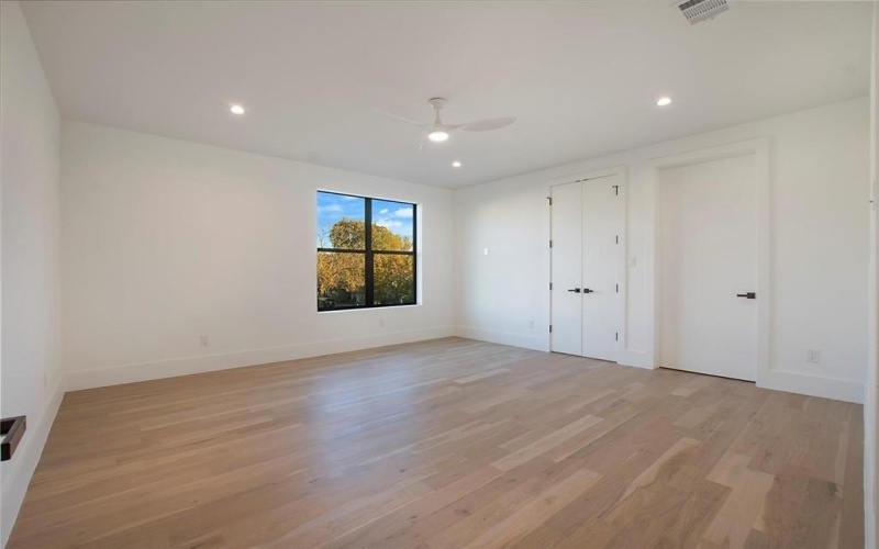 5253 Bonita Avenue, Dallas, TX 75206, 5 Habitaciones Habitaciones , ,6 BañosBaños,Residential,En Venta,5253 Bonita Avenue,20921037