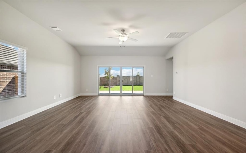 3911 Edmondson Drive, Princeton, TX 75071, 4 Bedrooms Bedrooms, ,3 BathroomsBathrooms,Residential,For Sale,3911 Edmondson Drive,20923312