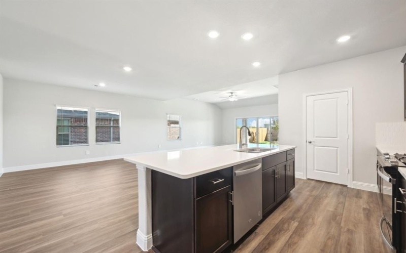 3911 Edmondson Drive, Princeton, TX 75071, 4 Bedrooms Bedrooms, ,3 BathroomsBathrooms,Residential,For Sale,3911 Edmondson Drive,20923312