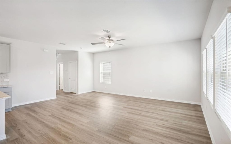 3910 Walmer Way, Princeton, TX 75071, 3 Bedrooms Bedrooms, ,2 BathroomsBathrooms,Residential,For Sale,3910 Walmer Way,20883552