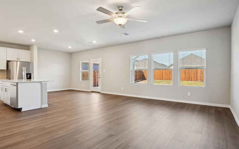 3905 Sandstone Drive, Princeton, TX 75071, 3 Bedrooms Bedrooms, ,2 BathroomsBathrooms,Residential,For Sale,3905 Sandstone Drive,20883555