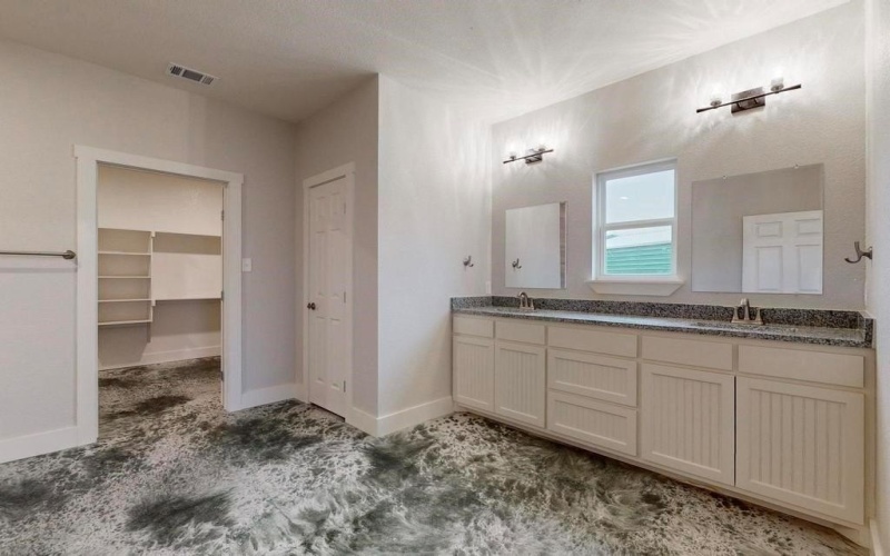1212 Smyrna Meadows Road, Sunset, TX 76270, 3 Bedrooms Bedrooms, ,2 BathroomsBathrooms,Residential,For Sale,1212 Smyrna Meadows Road,20900999