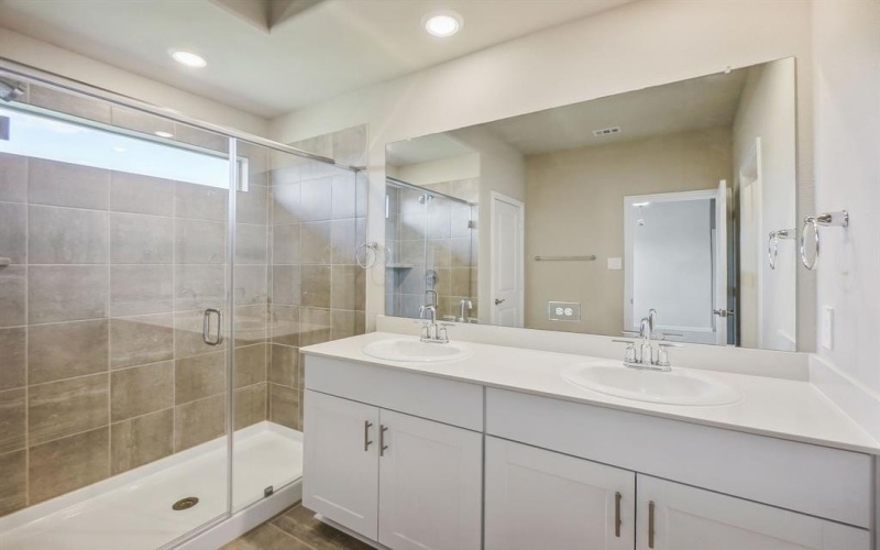 911 Elijah Lane, McKinney, TX 75069, 3 Bedrooms Bedrooms, ,2 BathroomsBathrooms,Residential,For Sale,911 Elijah Lane,20883783