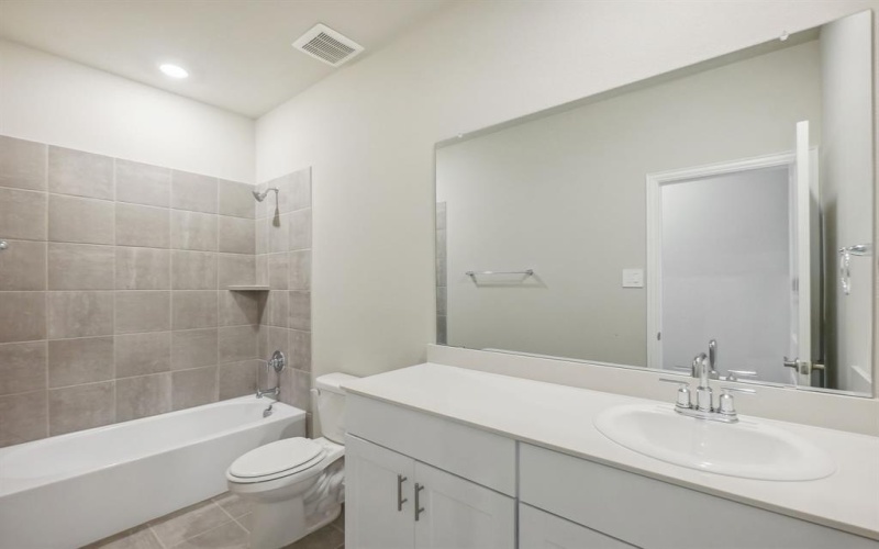 911 Elijah Lane, McKinney, TX 75069, 3 Bedrooms Bedrooms, ,2 BathroomsBathrooms,Residential,For Sale,911 Elijah Lane,20883783