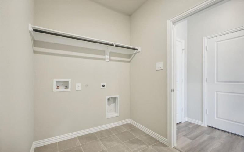 911 Elijah Lane, McKinney, TX 75069, 3 Bedrooms Bedrooms, ,2 BathroomsBathrooms,Residential,For Sale,911 Elijah Lane,20883783