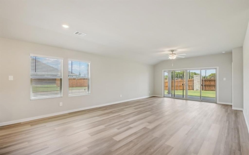 911 Elijah Lane, McKinney, TX 75069, 3 Bedrooms Bedrooms, ,2 BathroomsBathrooms,Residential,For Sale,911 Elijah Lane,20883783
