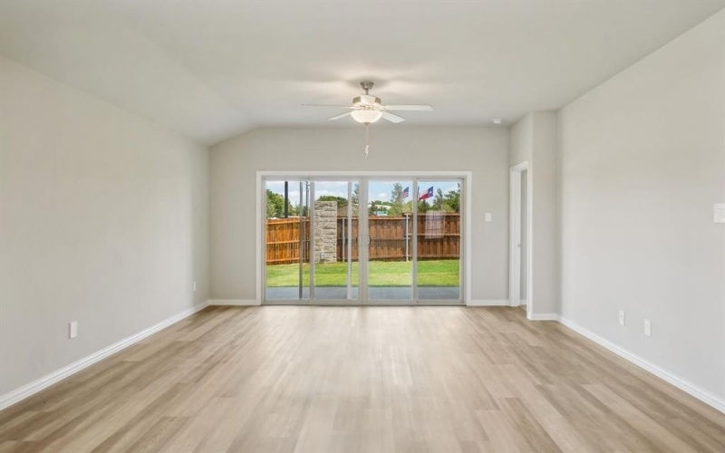 911 Elijah Lane, McKinney, TX 75069, 3 Bedrooms Bedrooms, ,2 BathroomsBathrooms,Residential,For Sale,911 Elijah Lane,20883783