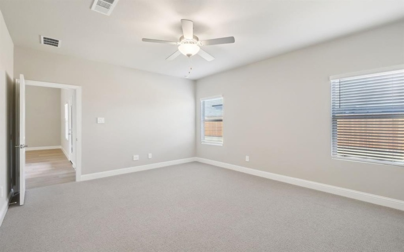 909 Elijah Lane, McKinney, TX 75069, 5 Bedrooms Bedrooms, ,3 BathroomsBathrooms,Residential,For Sale,909 Elijah Lane,20883995