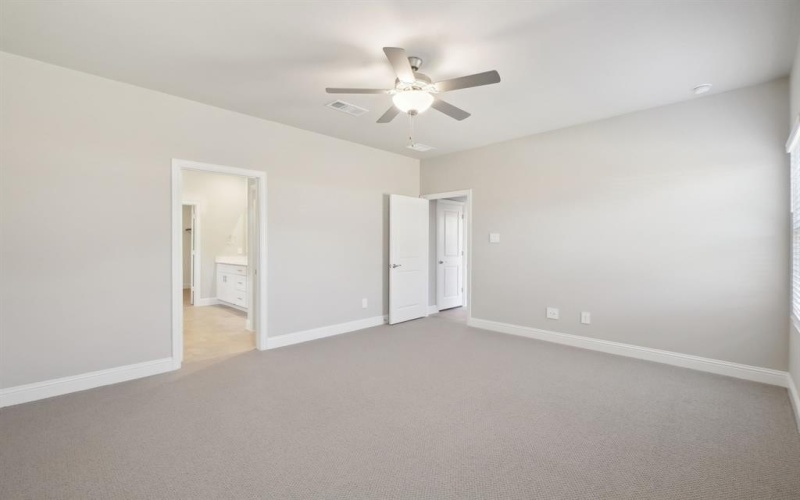 909 Elijah Lane, McKinney, TX 75069, 5 Bedrooms Bedrooms, ,3 BathroomsBathrooms,Residential,For Sale,909 Elijah Lane,20883995