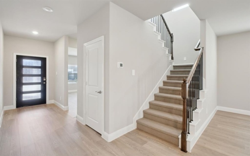 909 Elijah Lane, McKinney, TX 75069, 5 Bedrooms Bedrooms, ,3 BathroomsBathrooms,Residential,For Sale,909 Elijah Lane,20883995