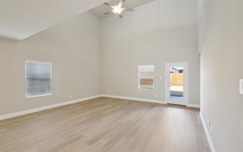 909 Elijah Lane, McKinney, TX 75069, 5 Bedrooms Bedrooms, ,3 BathroomsBathrooms,Residential,For Sale,909 Elijah Lane,20883995