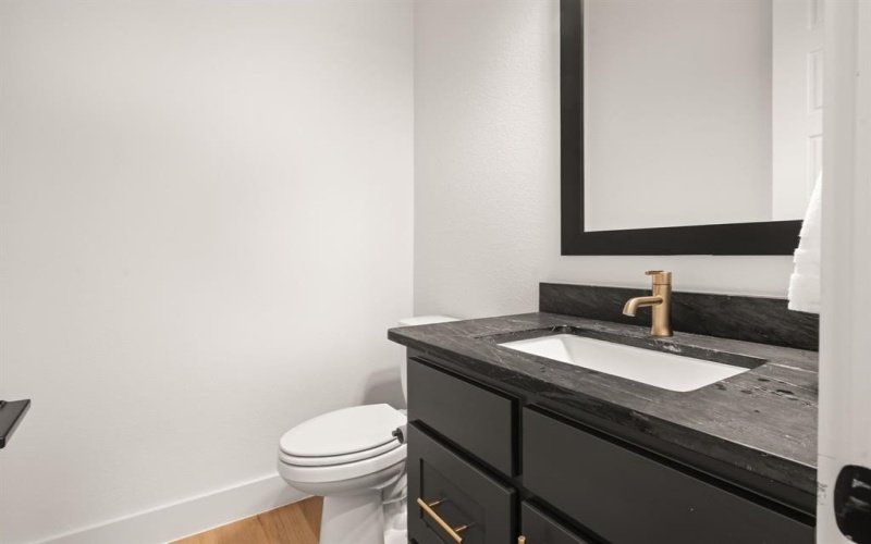 3323 Betony Street, Frisco, TX 75033, 4 Bedrooms Bedrooms, ,5 BathroomsBathrooms,Residential,For Sale,3323 Betony Street,20905242