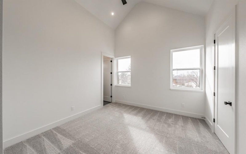 2166 Lovedale Avenue #101, Dallas, TX 75235, 2 Bedrooms Bedrooms, ,2 BathroomsBathrooms,Residential,For Sale,2166 Lovedale Avenue,20919777