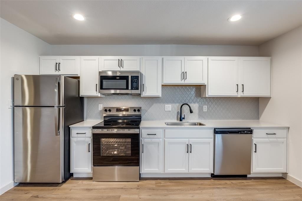 715 N Lancaster Avenue #210, Dallas, TX 75203, ,1 BañoBaños,Residential Lease,En Alquiler,715 N Lancaster Avenue,20892495
