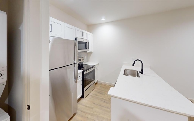715 N Lancaster Avenue #210, Dallas, TX 75203, ,1 BañoBaños,Residential Lease,En Alquiler,715 N Lancaster Avenue,20892495