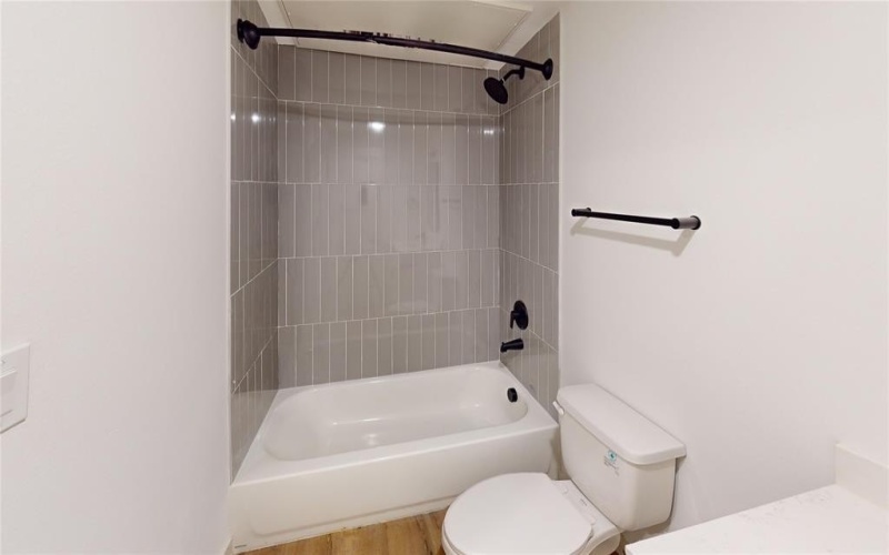 715 N Lancaster Avenue #210, Dallas, TX 75203, ,1 BañoBaños,Residential Lease,En Alquiler,715 N Lancaster Avenue,20892495