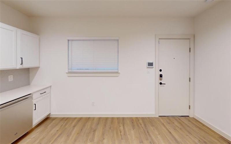 715 N Lancaster Avenue #210, Dallas, TX 75203, ,1 BañoBaños,Residential Lease,En Alquiler,715 N Lancaster Avenue,20892495