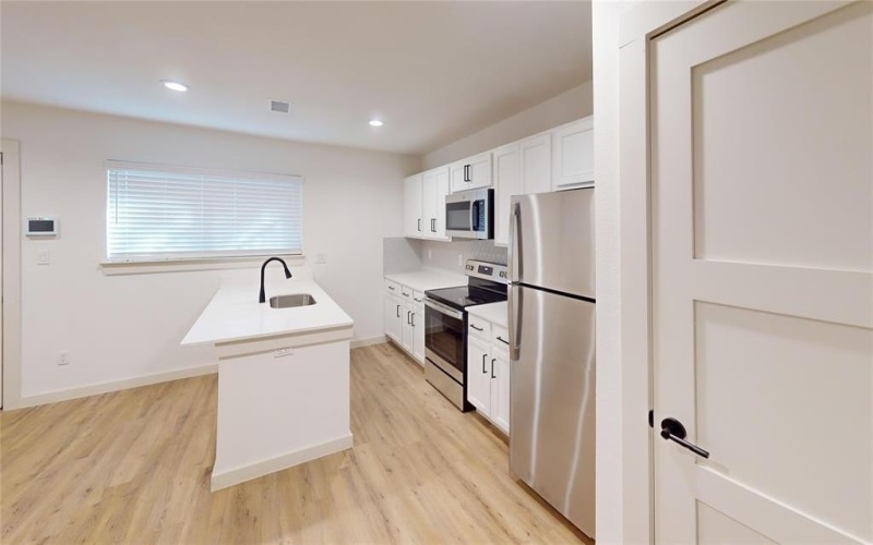 715 N Lancaster Avenue #210, Dallas, TX 75203, ,1 BañoBaños,Residential Lease,En Alquiler,715 N Lancaster Avenue,20892495