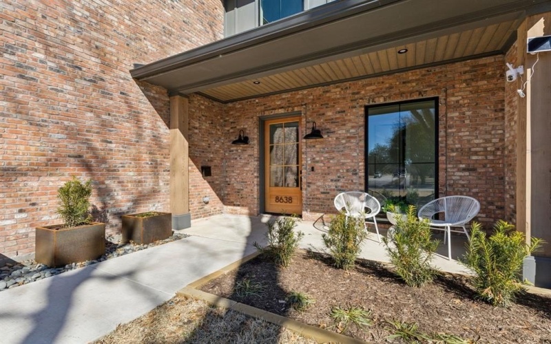 8638 Lockhaven Drive, Dallas, TX 75238, 5 Bedrooms Bedrooms, ,7 BathroomsBathrooms,Residential,For Sale,8638 Lockhaven Drive,20905420