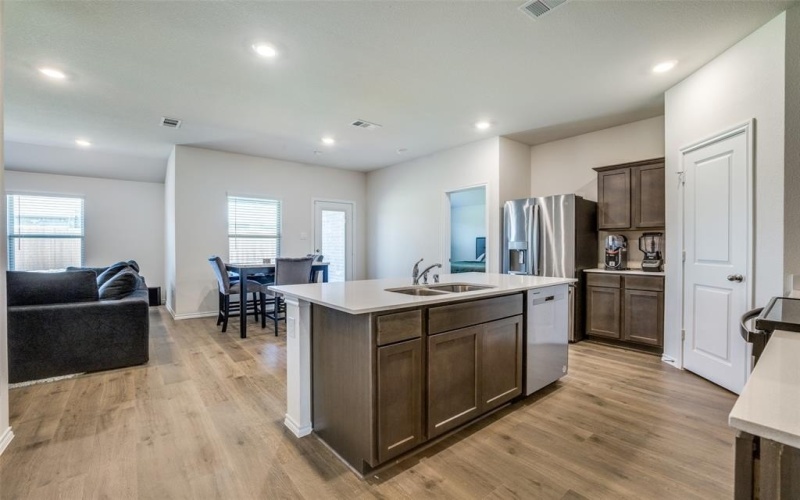 2531 Quiet Oak Lane, Crandall, TX 75114, 3 Habitaciones Habitaciones , ,2 BañosBaños,Residential,En Venta,2531 Quiet Oak Lane,20884746