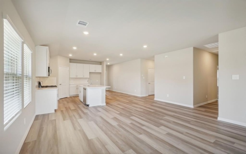 341 Sierra Ridge, Lavon, TX 75166, 3 Bedrooms Bedrooms, ,2 BathroomsBathrooms,Residential,For Sale,341 Sierra Ridge,20909978