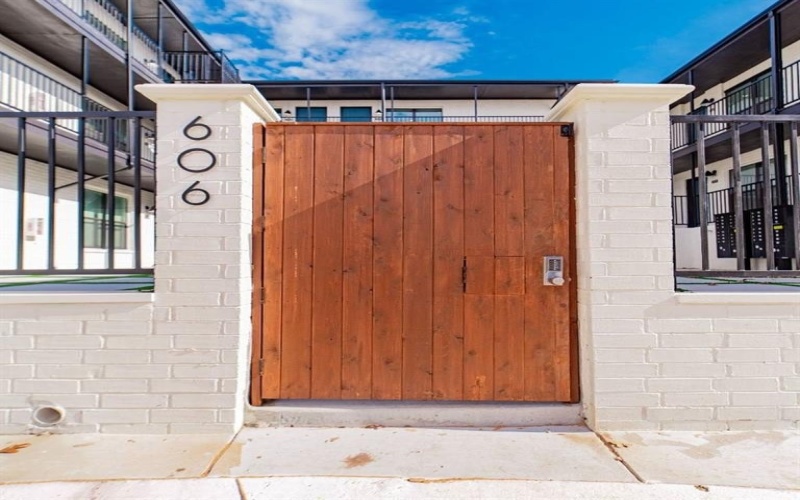 606 N Marsalis Avenue #110, Dallas, TX 75203, 1 Dormitorio Habitaciones , ,1 BañoBaños,Residential Lease,En Alquiler,606 N Marsalis Avenue,20892764