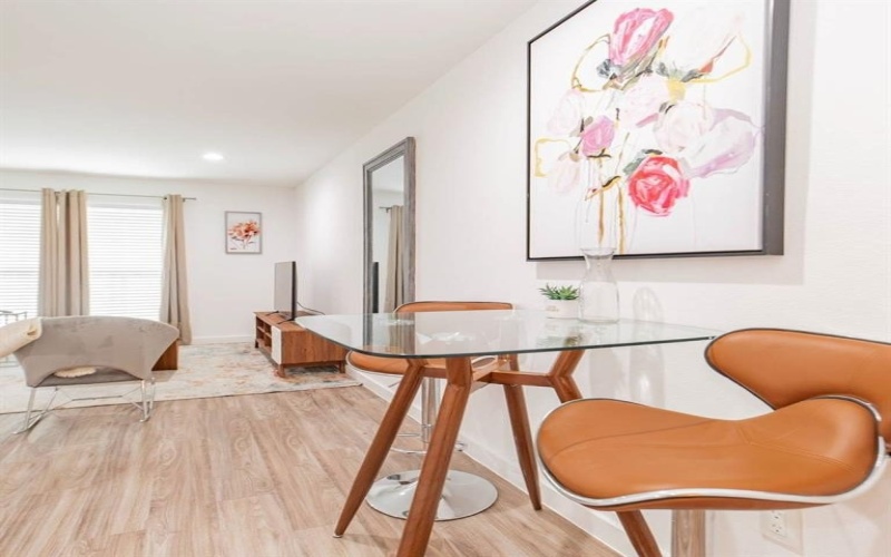 606 N Marsalis Avenue #110, Dallas, TX 75203, 1 Dormitorio Habitaciones , ,1 BañoBaños,Residential Lease,En Alquiler,606 N Marsalis Avenue,20892764