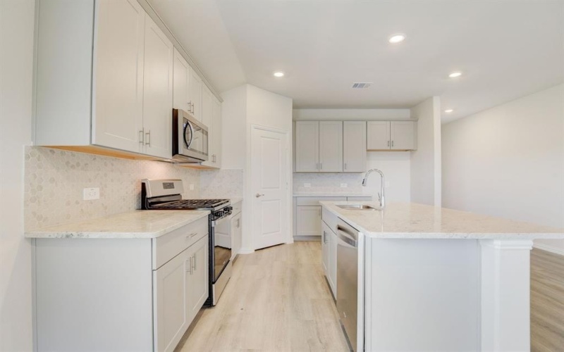 712 Easthill Drive, Princeton, TX 75071, 3 Bedrooms Bedrooms, ,2 BathroomsBathrooms,Residential,For Sale,712 Easthill Drive,20884891