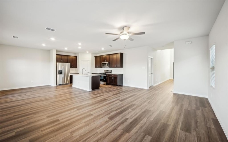 811 Honeydew Lane, Princeton, TX 75071, 3 Bedrooms Bedrooms, ,2 BathroomsBathrooms,Residential,For Sale,811 Honeydew Lane,20884898