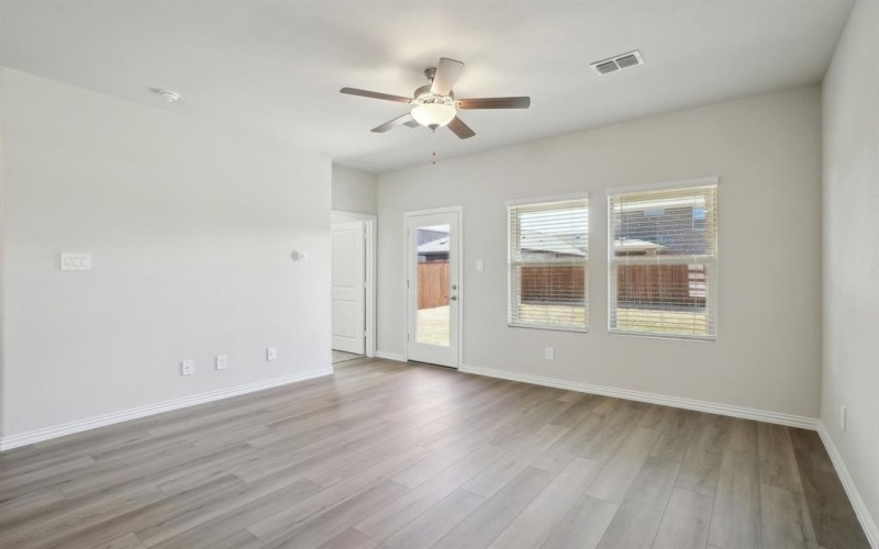 3915 Sandstone Drive, Princeton, TX 75071, 4 Bedrooms Bedrooms, ,2 BathroomsBathrooms,Residential,For Sale,3915 Sandstone Drive,20910137