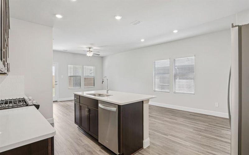 601 Willet Drive, McKinney, TX 75069, 4 Bedrooms Bedrooms, ,2 BathroomsBathrooms,Residential,For Sale,601 Willet Drive,20918176