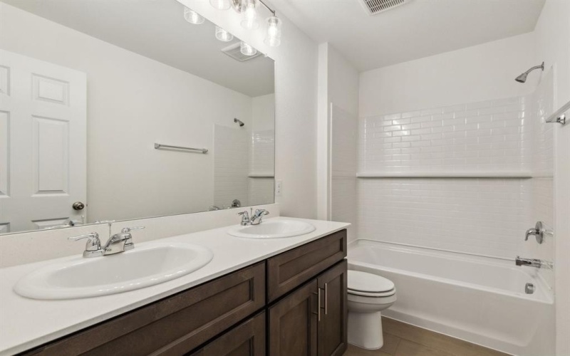1417 Westport Lane, Lowry Crossing, TX 75407, 4 Habitaciones Habitaciones , ,3 BañosBaños,Residential,En Venta,1417 Westport Lane,20914311