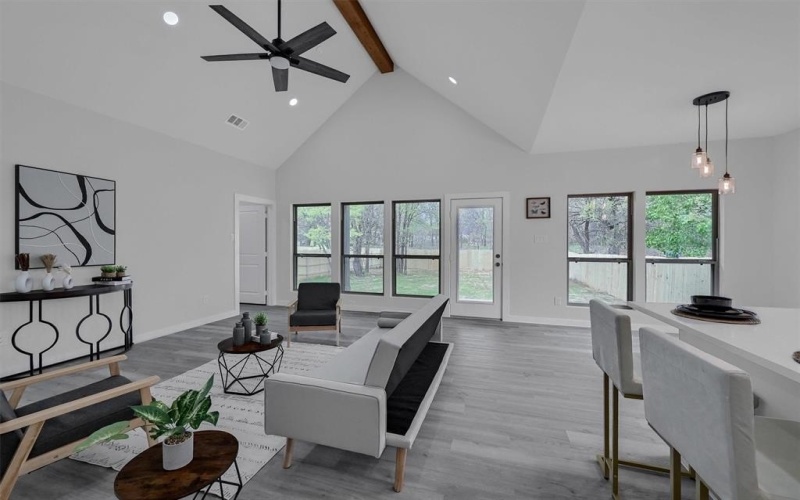 715 E Hanna Street, Denison, TX 75021, 3 Bedrooms Bedrooms, ,2 BathroomsBathrooms,Residential,For Sale,715 E Hanna Street,20887350
