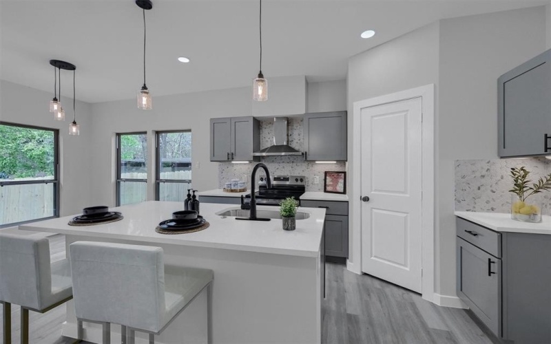 715 E Hanna Street, Denison, TX 75021, 3 Bedrooms Bedrooms, ,2 BathroomsBathrooms,Residential,For Sale,715 E Hanna Street,20887350